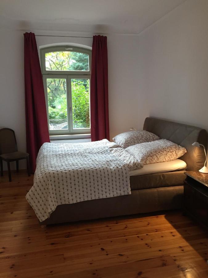 Ferienwohnung Huttenstrasse Halle Halle  ภายนอก รูปภาพ